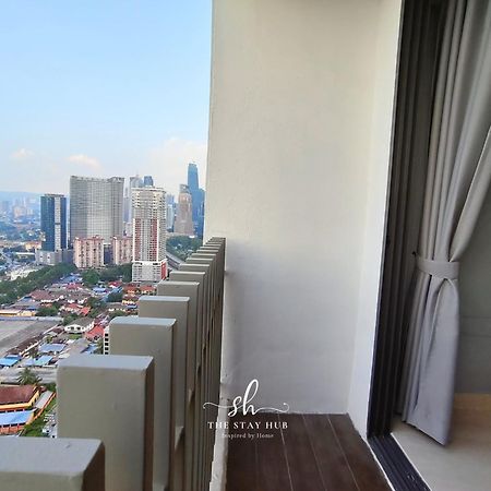 The Luxe Klcc View Sky Pool Apartamento Kuala Lumpur Exterior foto