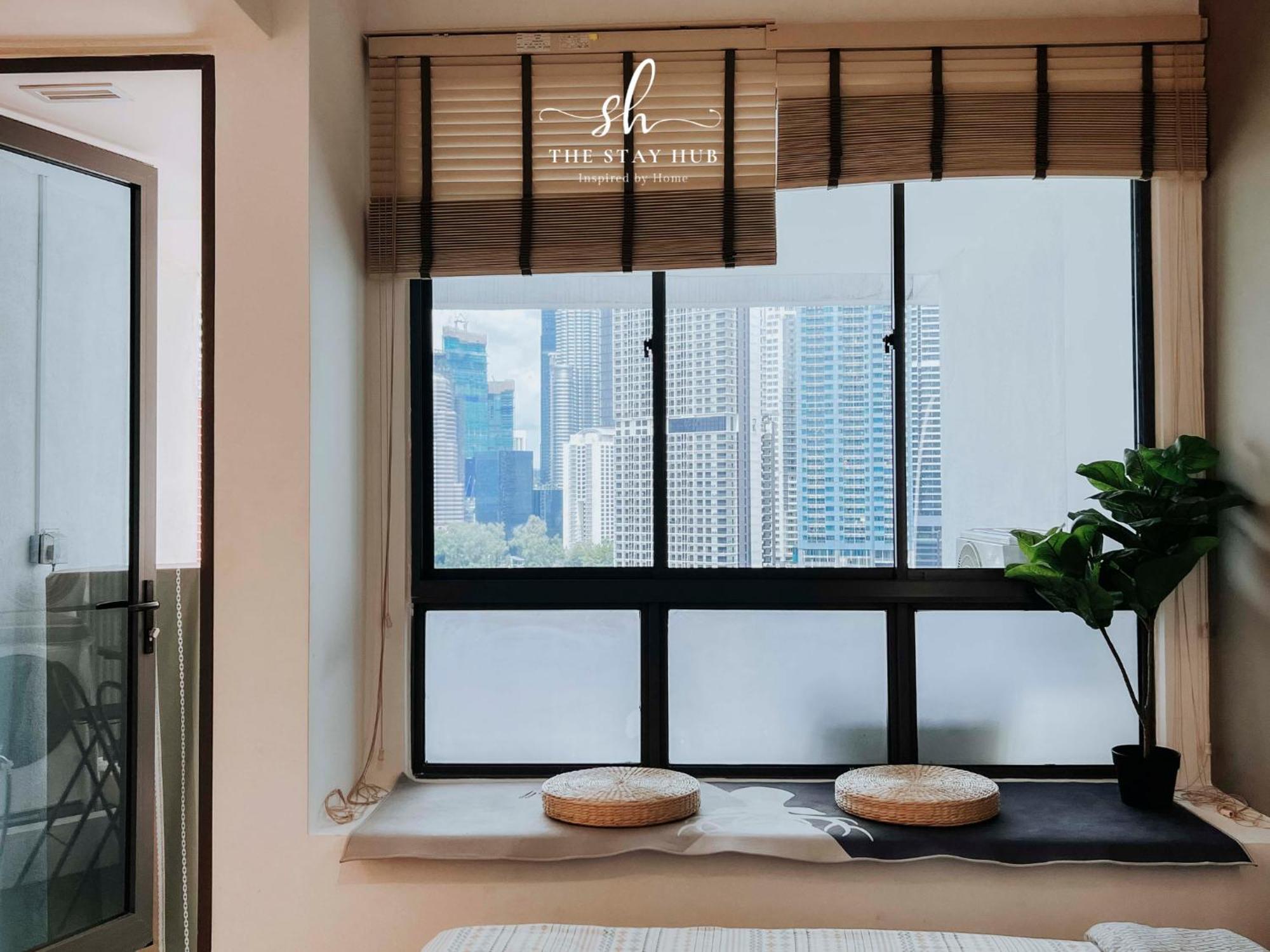 The Luxe Klcc View Sky Pool Apartamento Kuala Lumpur Exterior foto