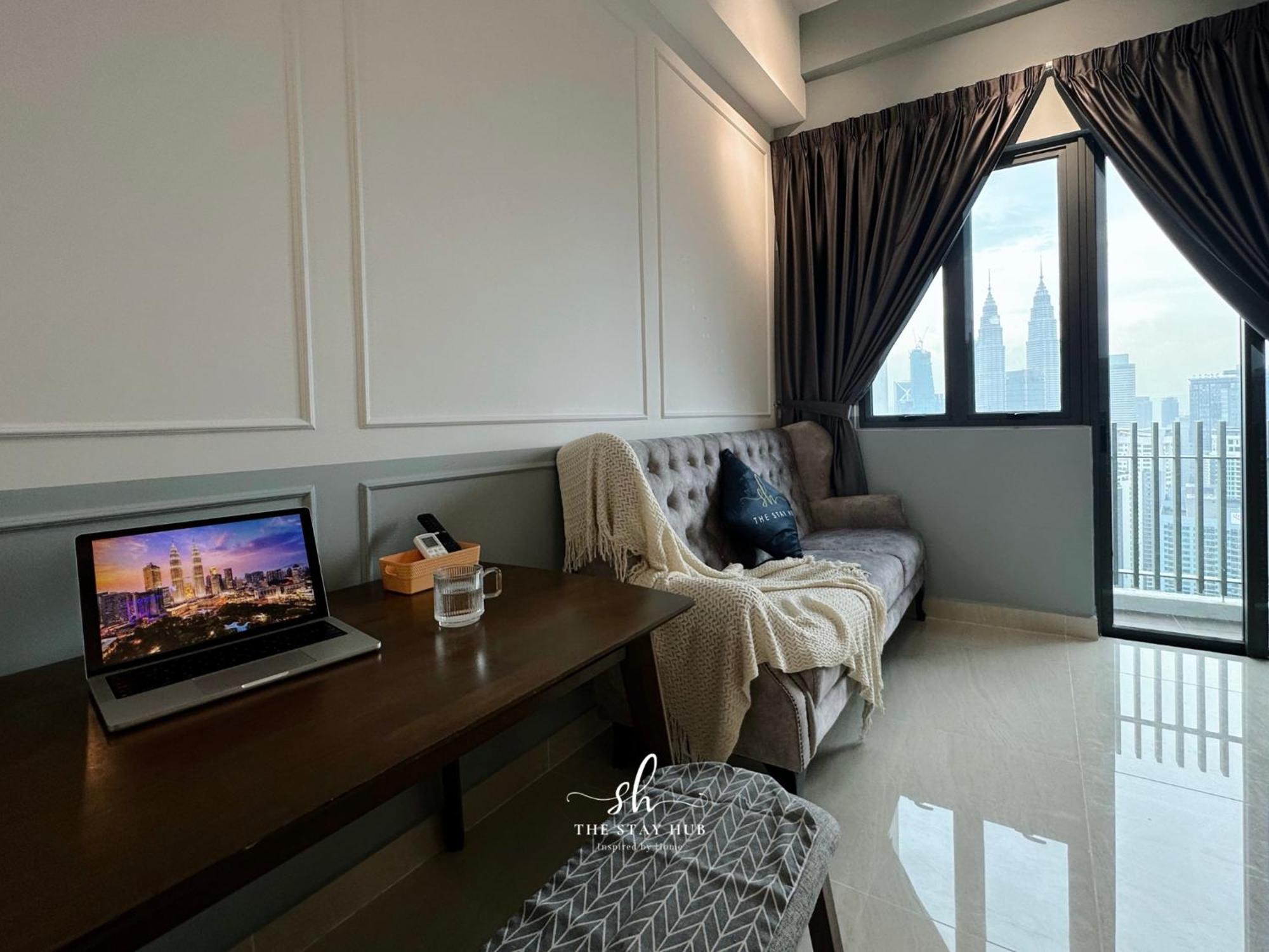 The Luxe Klcc View Sky Pool Apartamento Kuala Lumpur Exterior foto
