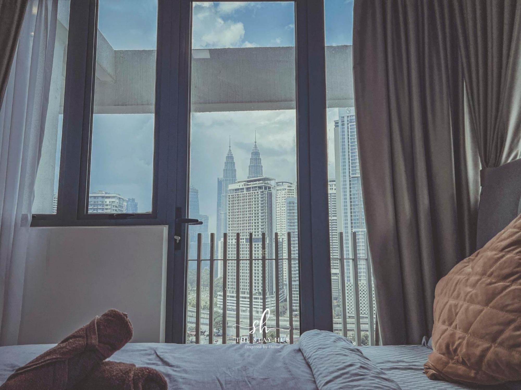 The Luxe Klcc View Sky Pool Apartamento Kuala Lumpur Exterior foto