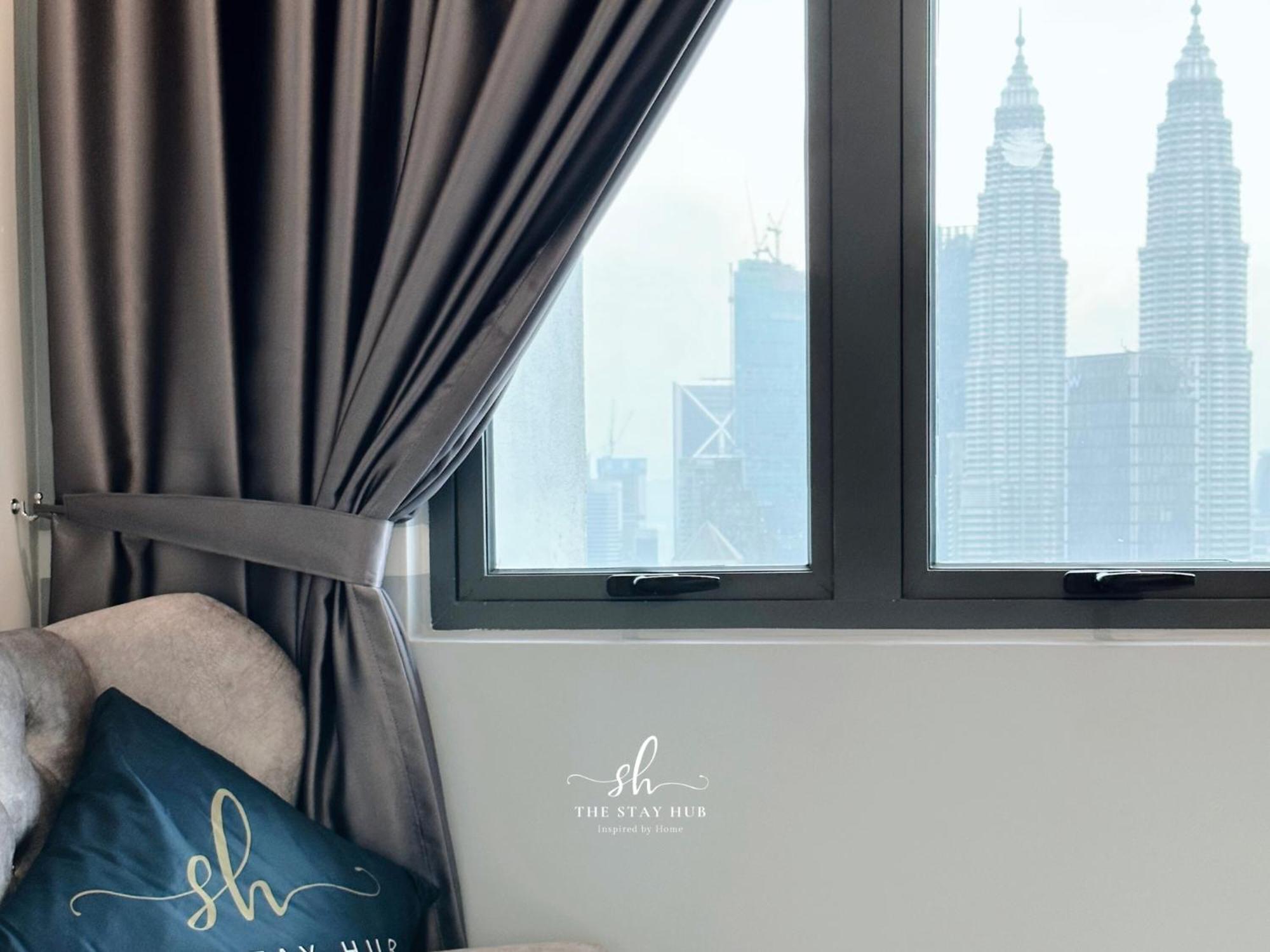 The Luxe Klcc View Sky Pool Apartamento Kuala Lumpur Exterior foto