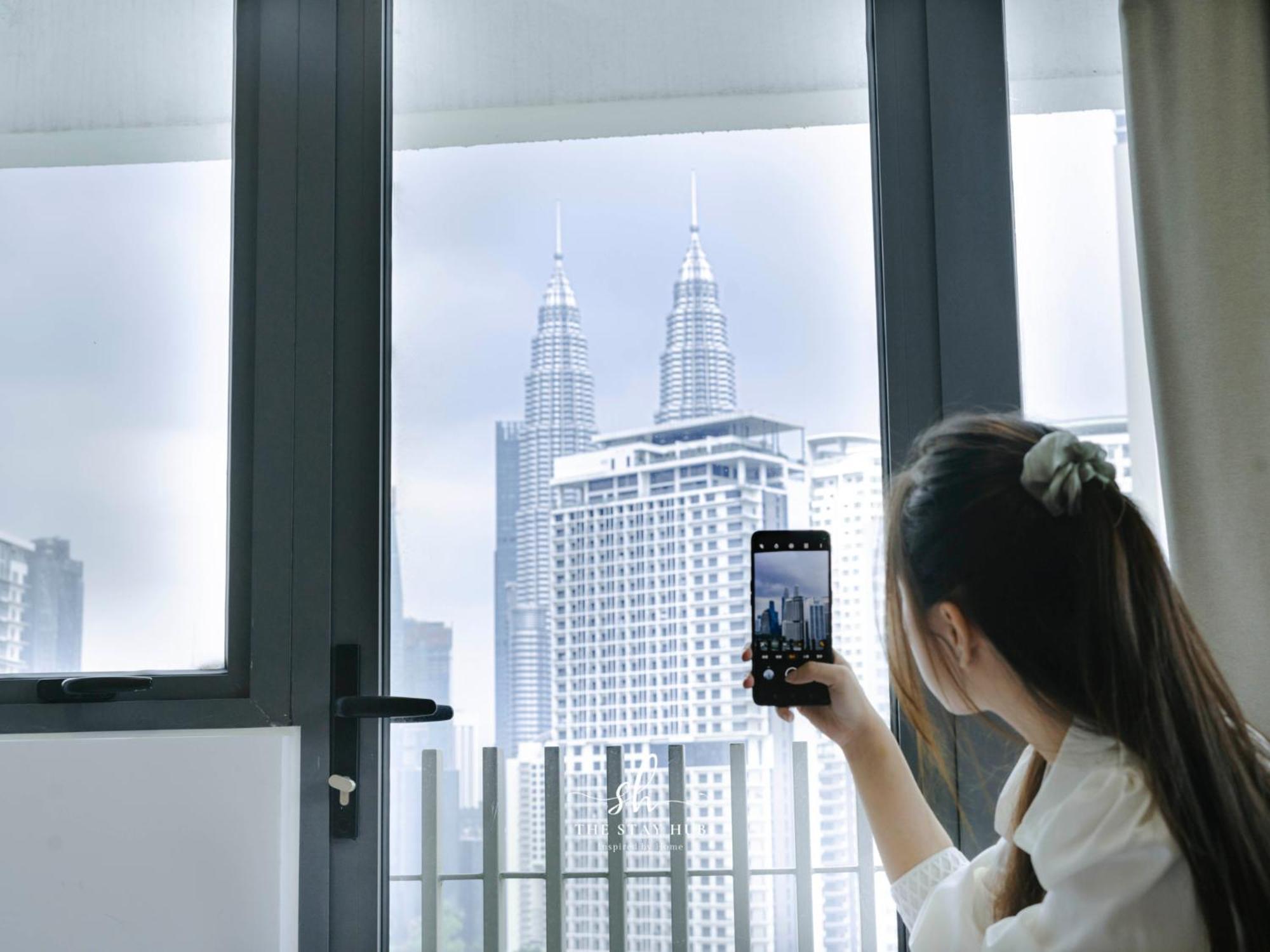 The Luxe Klcc View Sky Pool Apartamento Kuala Lumpur Exterior foto